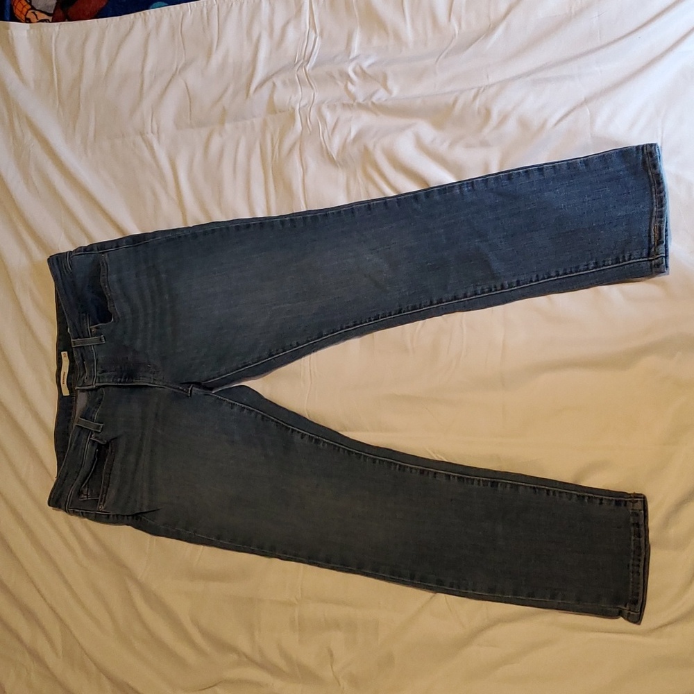Levis 711 skinny size 30